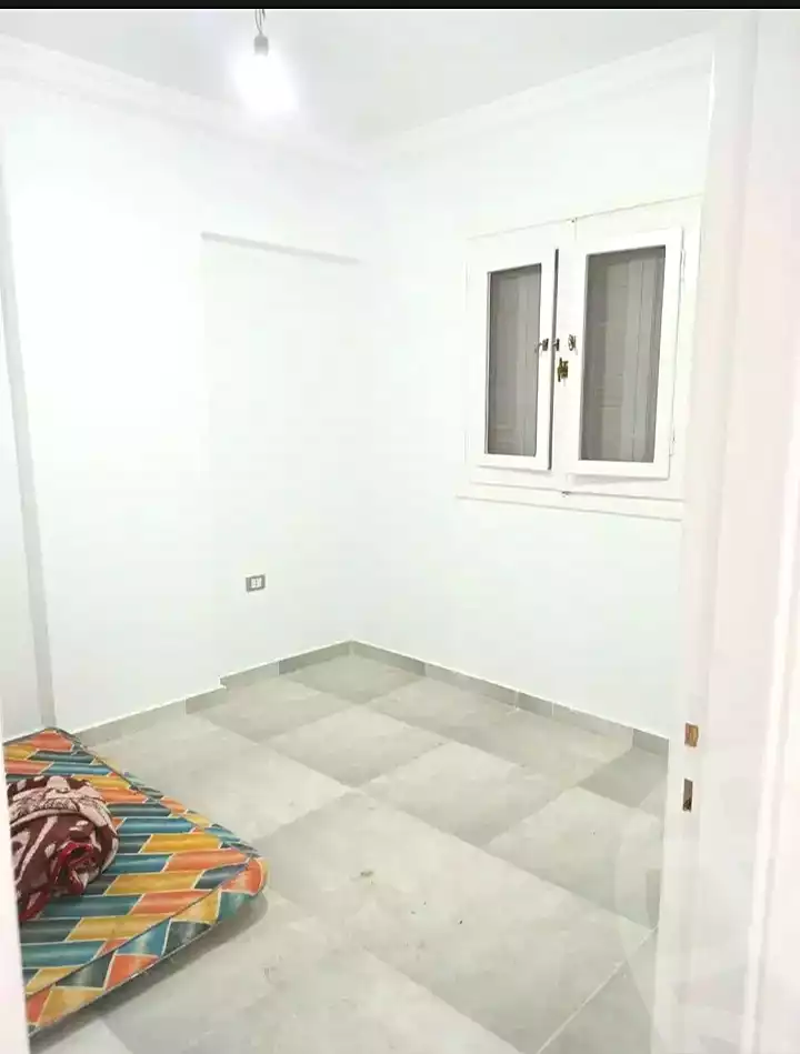 https://aqarmap.com.eg/ar/listing/7105466-for-sale-alexandria-al-agamy-bw-ywsf-hosni-mubarak-st