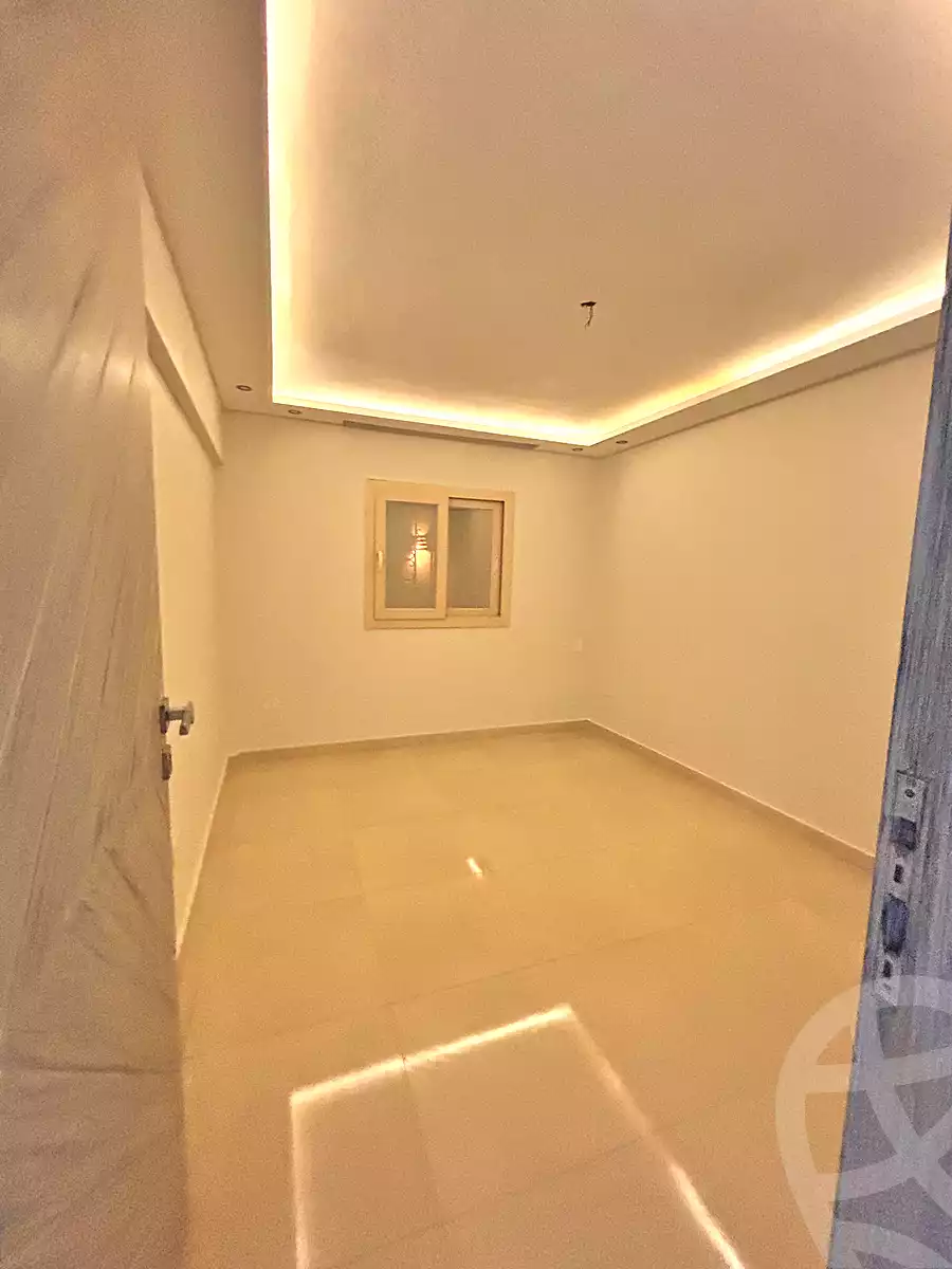 https://aqarmap.com.eg/ar/listing/7105690-for-rent-cairo-new-cairo-ganob-el-akadamiya-south-academy-h-amr-ibn-el-ass-st