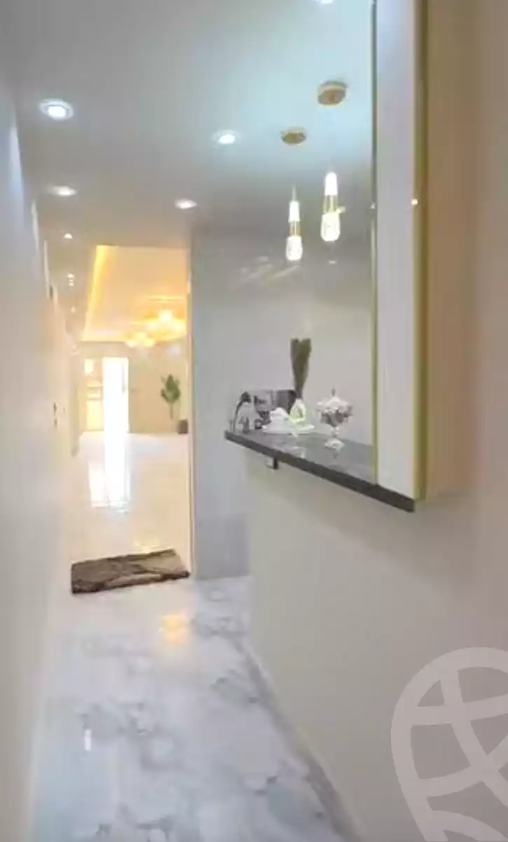 https://aqarmap.com.eg/en/listing/7105774-for-sale-cairo-ain-shams-ahmed-esmat-st
