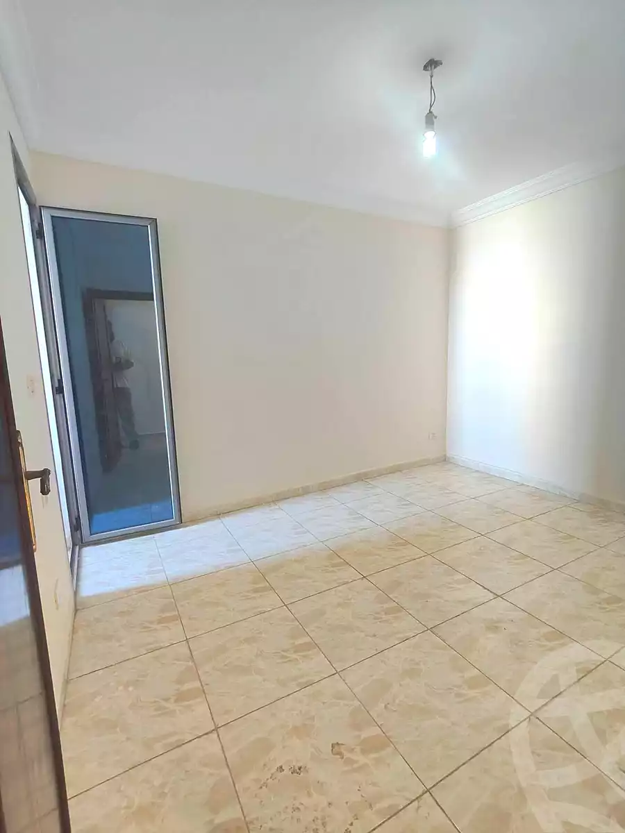 https://aqarmap.com.eg/en/listing/7105778-for-sale-alexandria-el-asafra-l-sfr-bhry