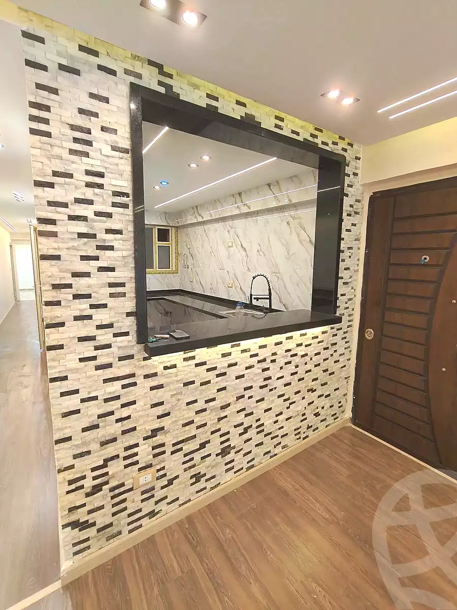 https://aqarmap.com.eg/en/listing/7105796-for-sale-alexandria-miami-mahmoud-el-isawy-st