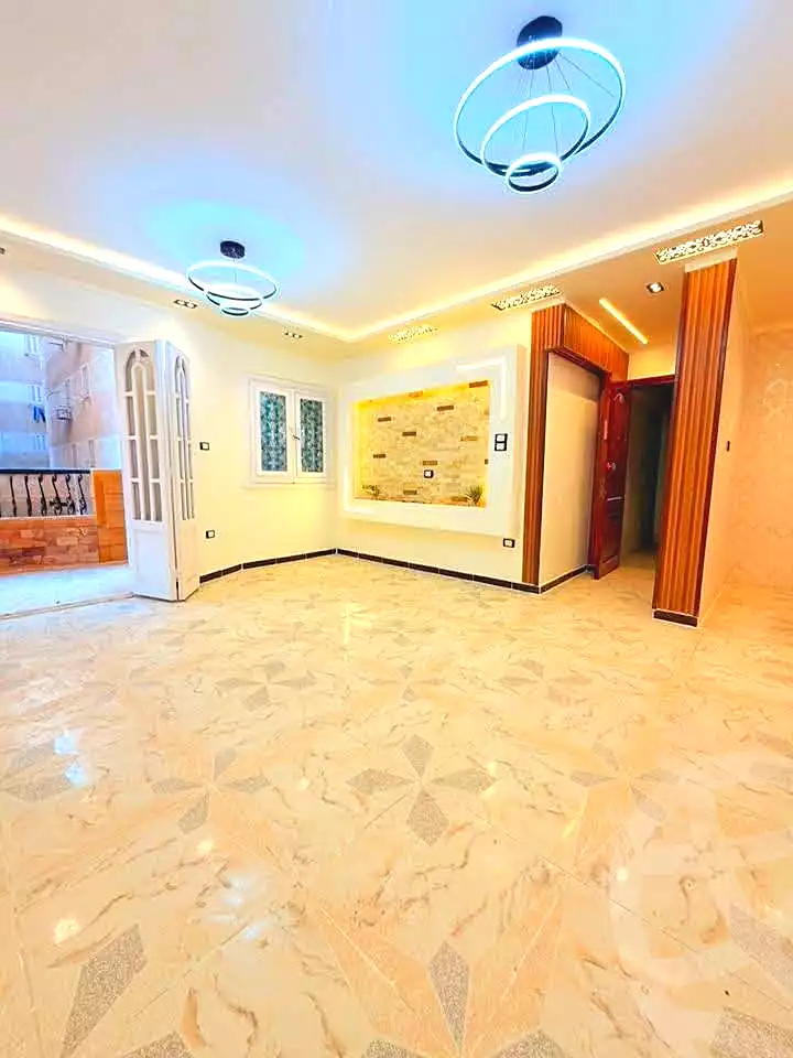 https://aqarmap.com.eg/ar/listing/7105851-for-sale-alexandria-al-agamy-shataa-el-nakheel