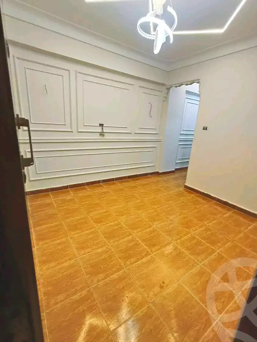 https://aqarmap.com.eg/en/listing/7105886-for-sale-alexandria-lsywf-el-falki