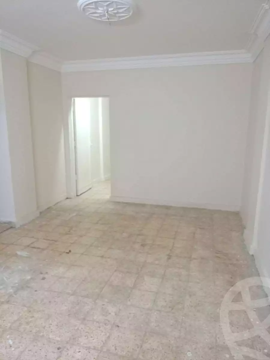 https://aqarmap.com.eg/en/listing/7105955-for-rent-cairo-15th-of-may-mjwr-34