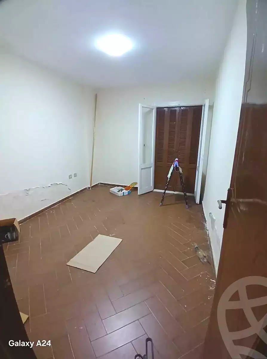 https://aqarmap.com.eg/ar/listing/7105941-for-rent-alexandria-el-asafra-l-sfr-bhry
