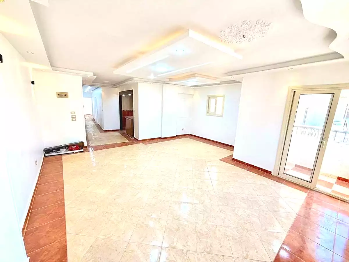 https://aqarmap.com.eg/en/listing/7106071-for-sale-alexandria-miami-mahmoud-el-isawy-st