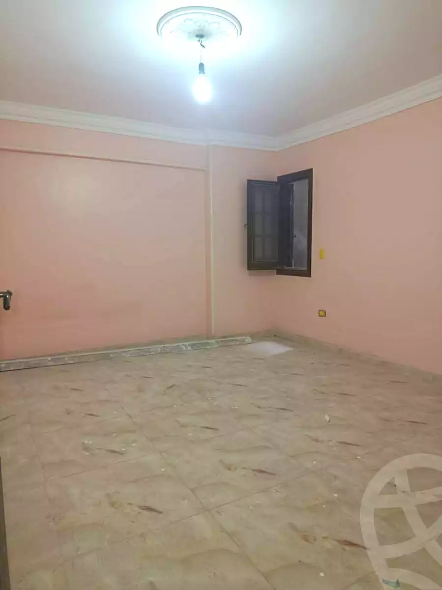 https://aqarmap.com.eg/en/listing/7106295-for-sale-alexandria-camp-cesar-port-said-street