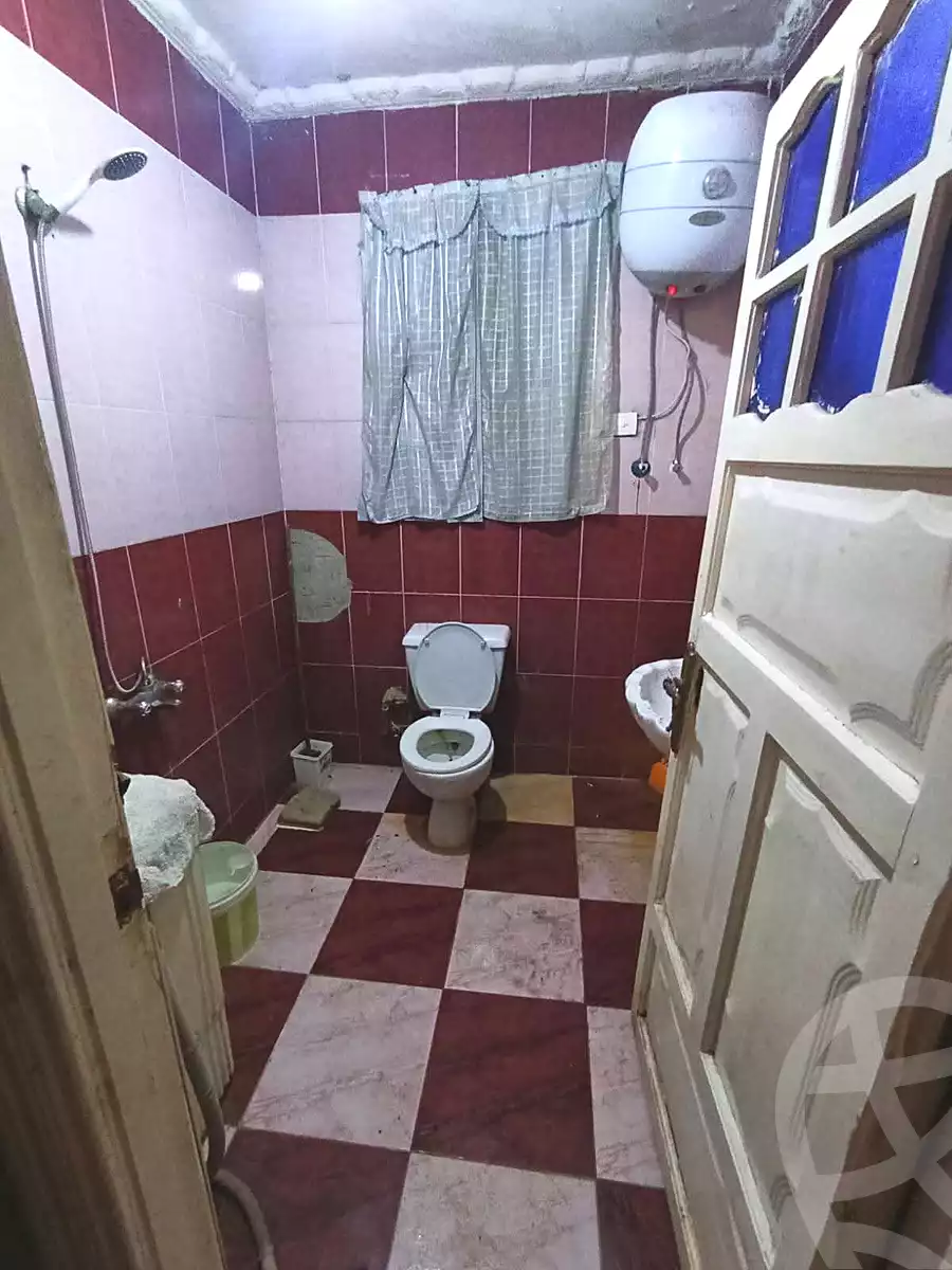 https://aqarmap.com.eg/ar/listing/7106424-for-sale-alexandria-al-agamy-el-hanouvel