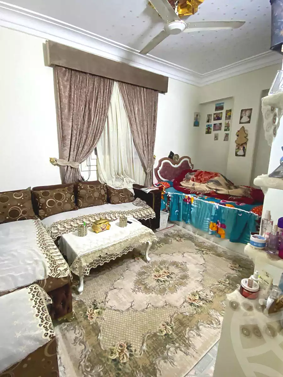 https://aqarmap.com.eg/ar/listing/7106403-for-sale-alexandria-al-agamy-el-hanouvel-hussein-waly-st