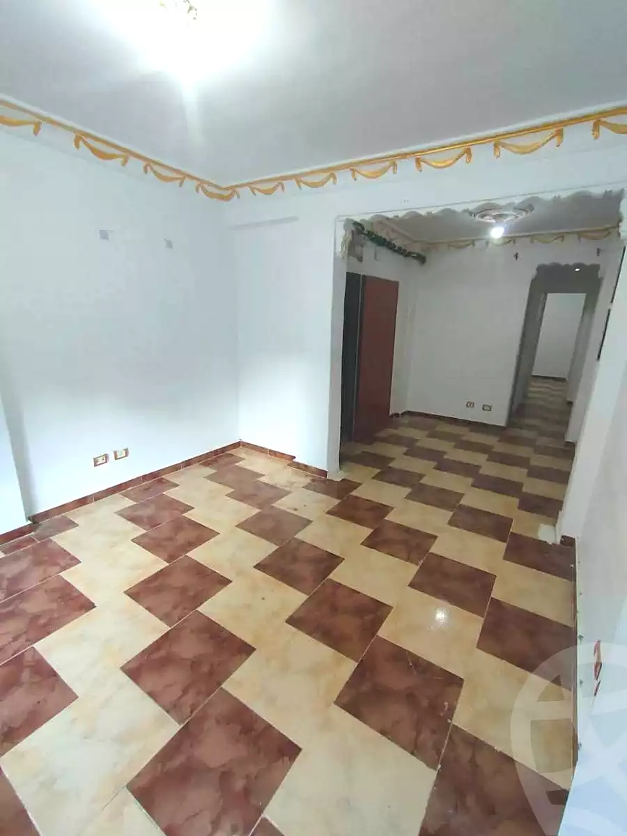 https://aqarmap.com.eg/ar/listing/7106540-for-sale-alexandria-lsywf-el-falki