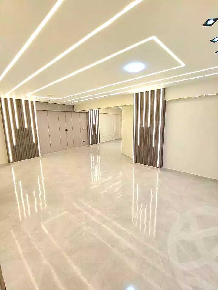 https://aqarmap.com.eg/en/listing/7107083-for-sale-alexandria-miami-mahmoud-el-isawy-st