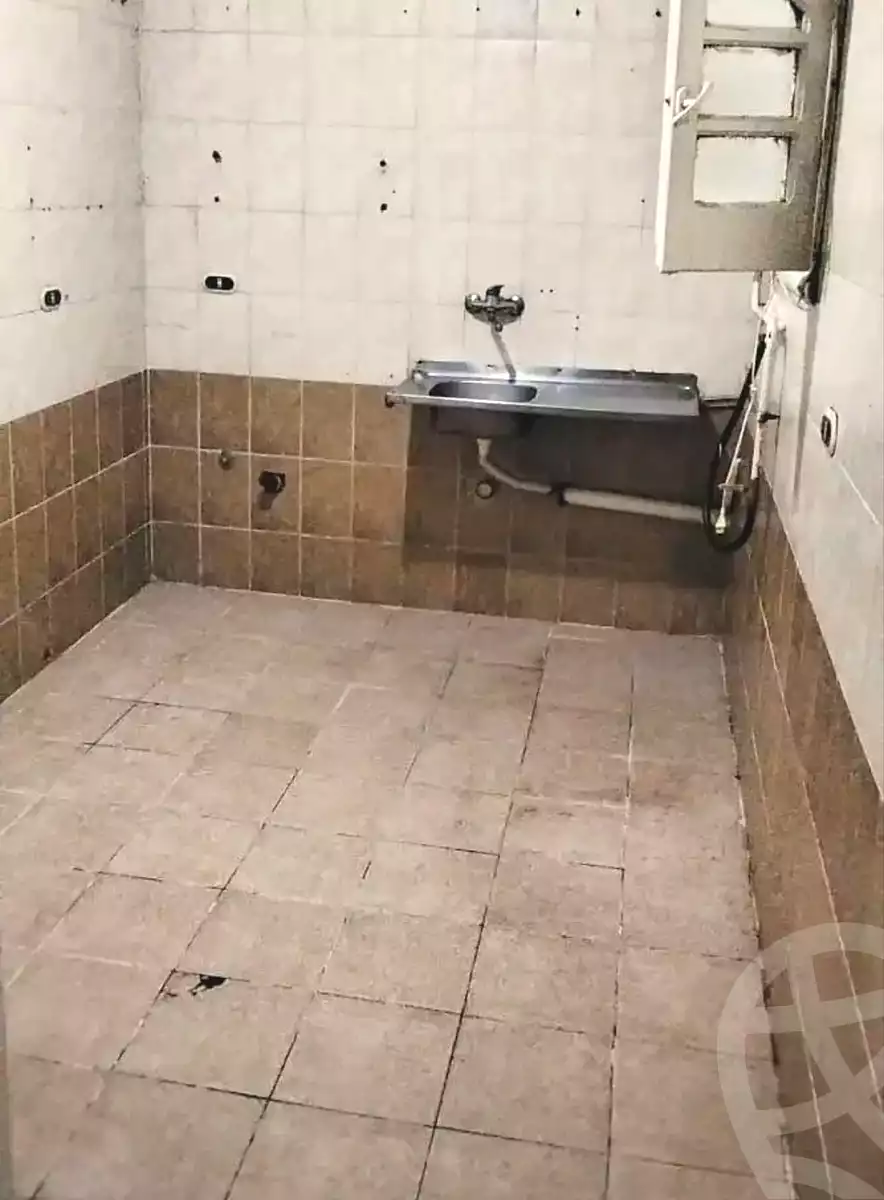 https://aqarmap.com.eg/en/listing/7107080-for-sale-alexandria-el-asafra-l-sfr-bhry-atlas-st