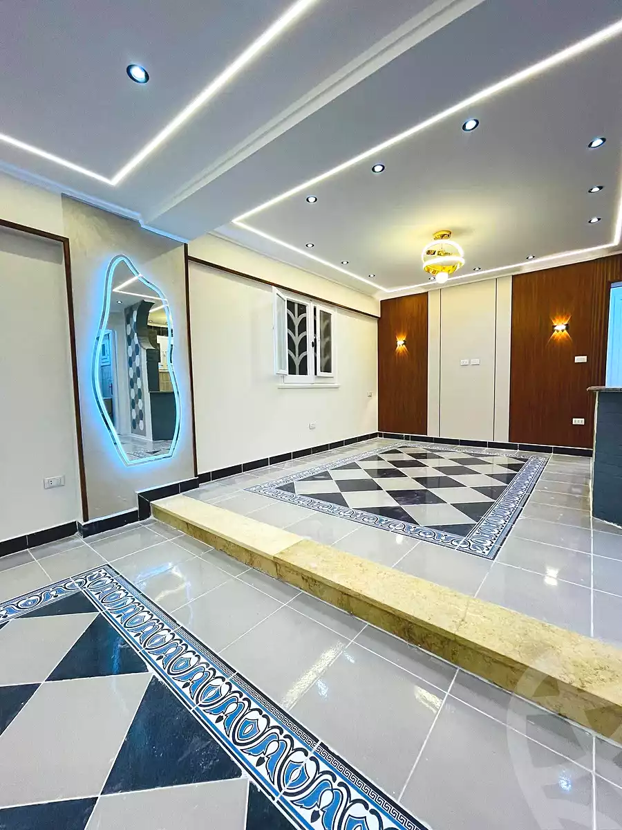 https://aqarmap.com.eg/ar/listing/7107436-for-sale-alexandria-al-agamy-shataa-el-nakheel