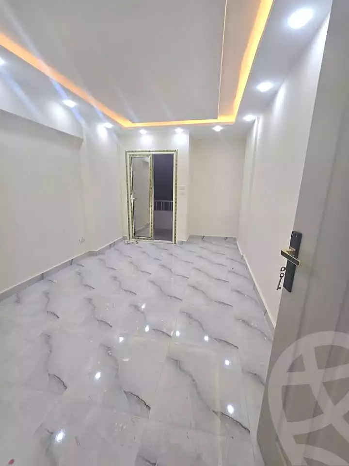 https://aqarmap.com.eg/ar/listing/7107582-for-sale-alexandria-el-asafra-l-sfr-bhry