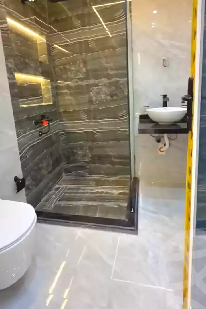 https://aqarmap.com.eg/ar/listing/7107615-for-sale-alexandria-el-asafra-shr-45