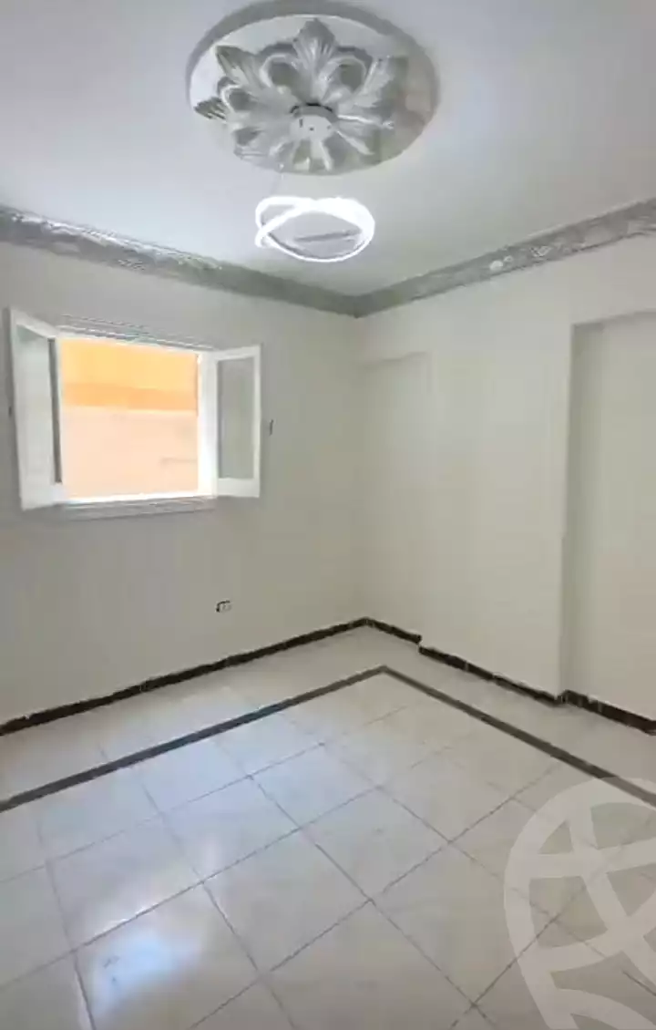 https://aqarmap.com.eg/ar/listing/7107809-for-sale-alexandria-lsywf-el-falki