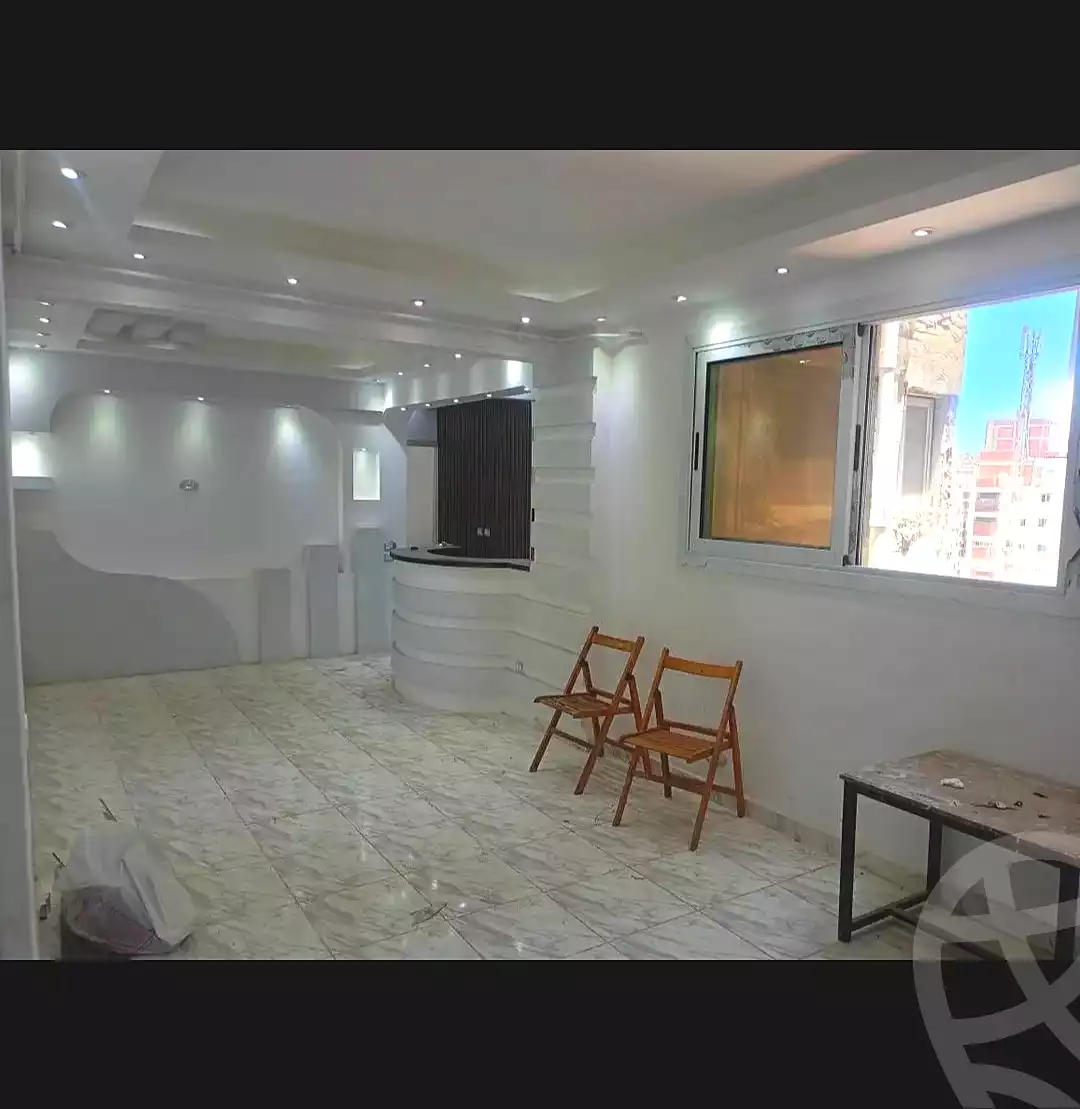 https://aqarmap.com.eg/ar/listing/7108006-for-sale-alexandria-lsywf-gamila-abu-herid-st