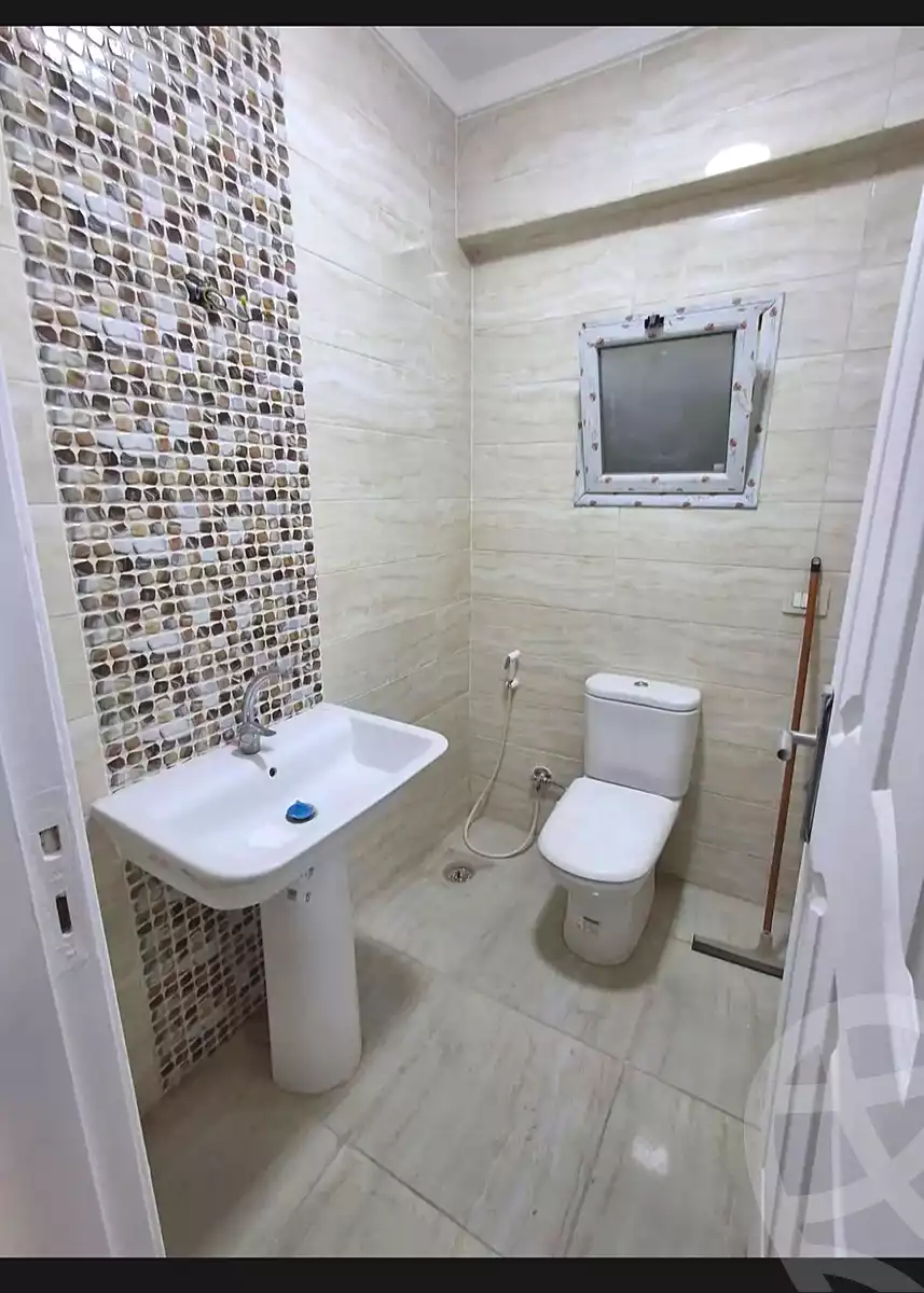 https://aqarmap.com.eg/ar/listing/7108006-for-sale-alexandria-lsywf-gamila-abu-herid-st