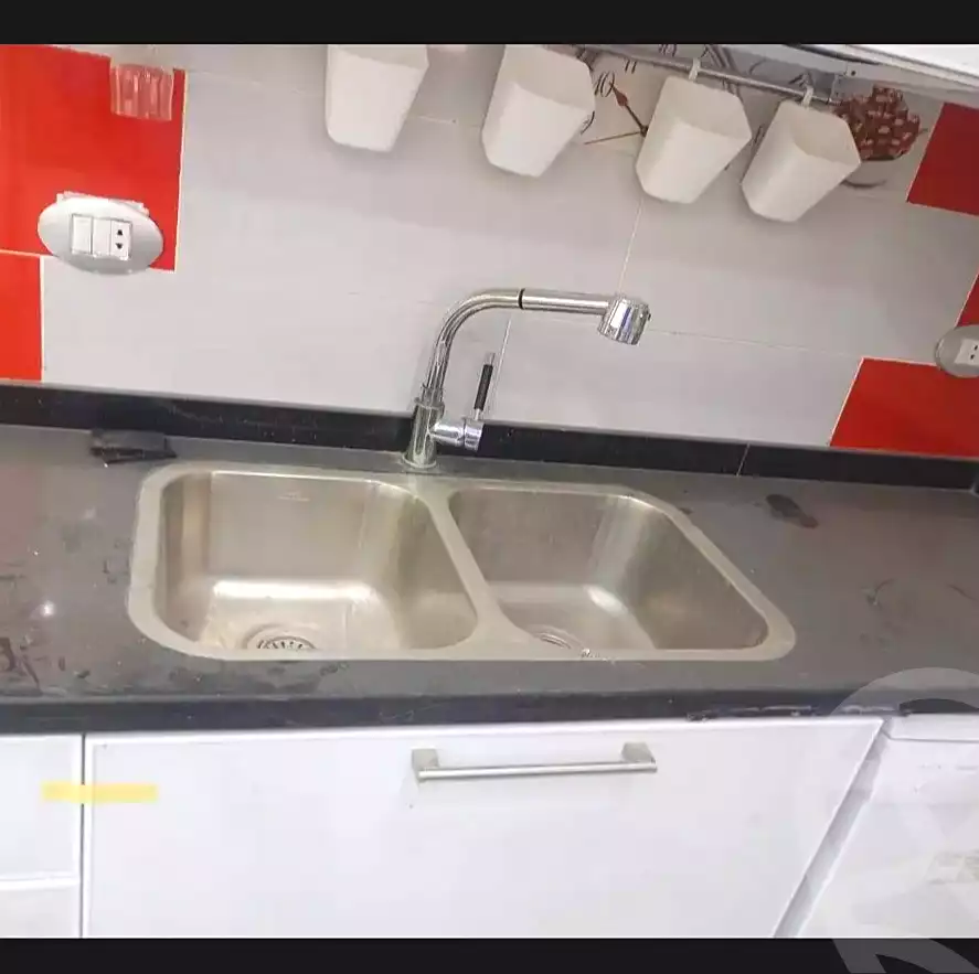 https://aqarmap.com.eg/ar/listing/7108006-for-sale-alexandria-lsywf-gamila-abu-herid-st