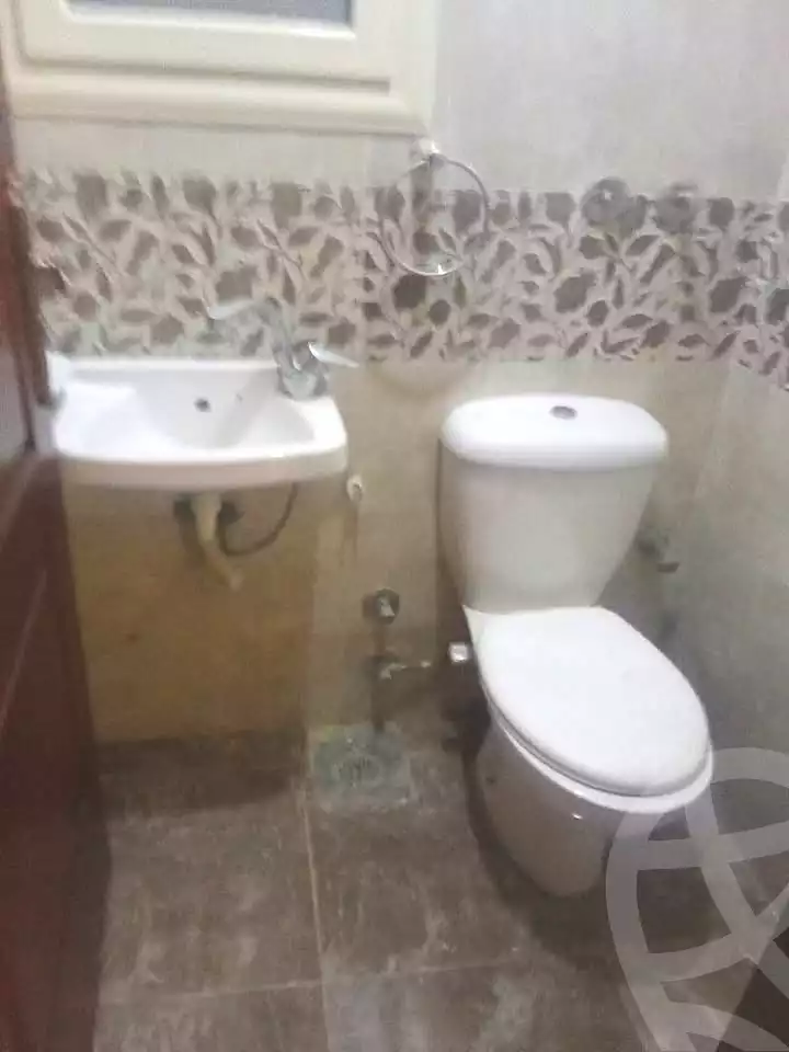 https://aqarmap.com.eg/en/listing/7108037-for-rent-alexandria-ganaklis-shr-bw-qyr-tryq-lhry