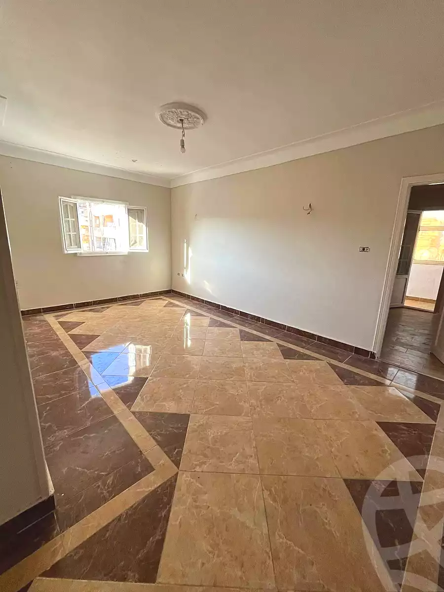https://aqarmap.com.eg/ar/listing/7107795-for-sale-alexandria-lsywf-el-falki