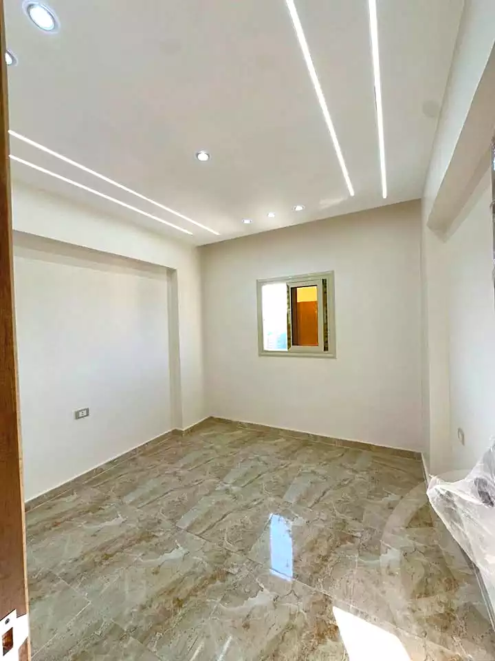 https://aqarmap.com.eg/ar/listing/7108103-for-sale-alexandria-al-agamy-el-hanouvel-el-attar-st
