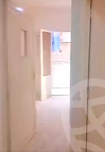 https://aqarmap.com.eg/en/listing/7108236-for-sale-alexandria-al-agamy-el-hanouvel-radwan-st