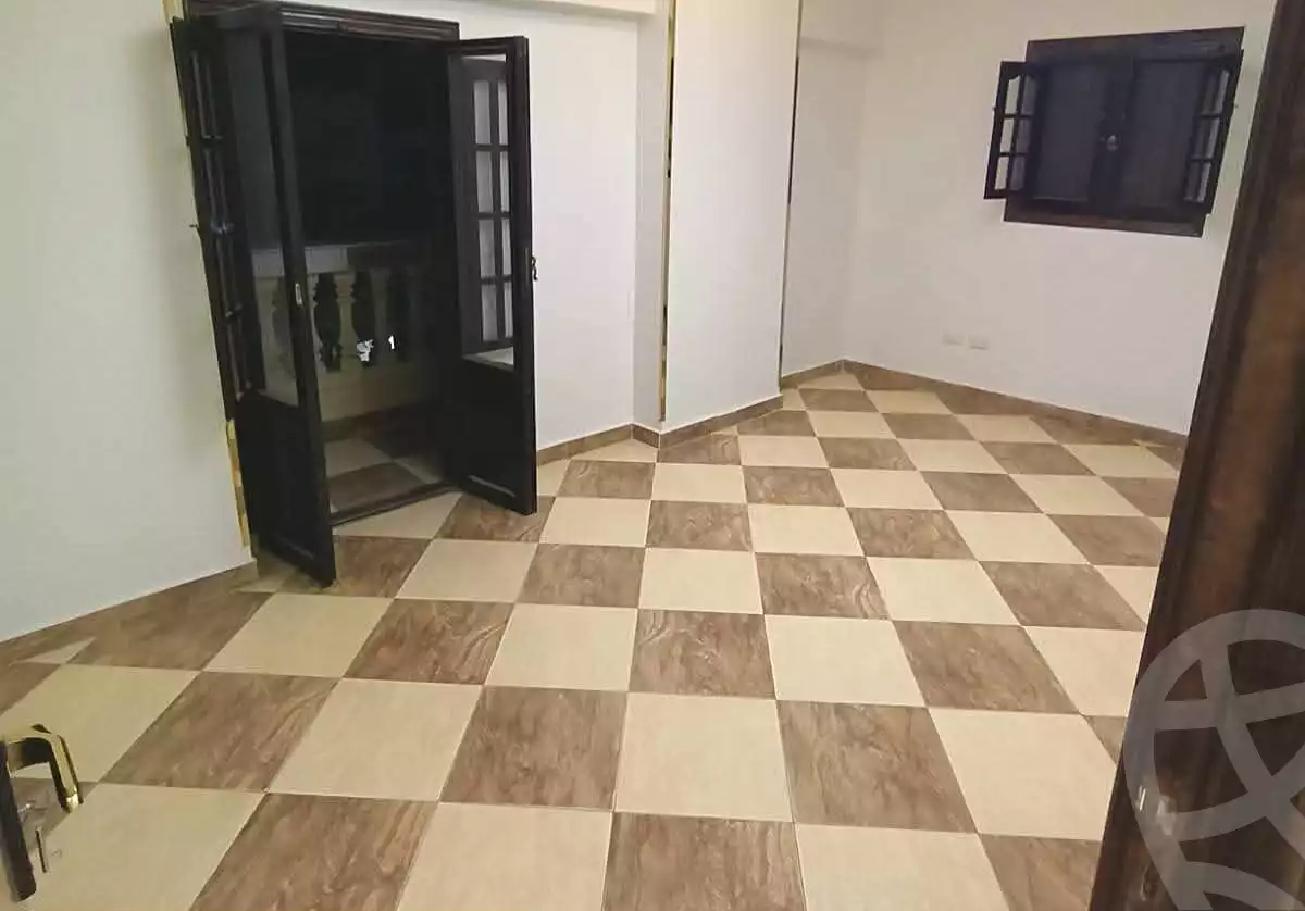 https://aqarmap.com.eg/ar/listing/7108353-for-sale-alexandria-lsywf-el-falki