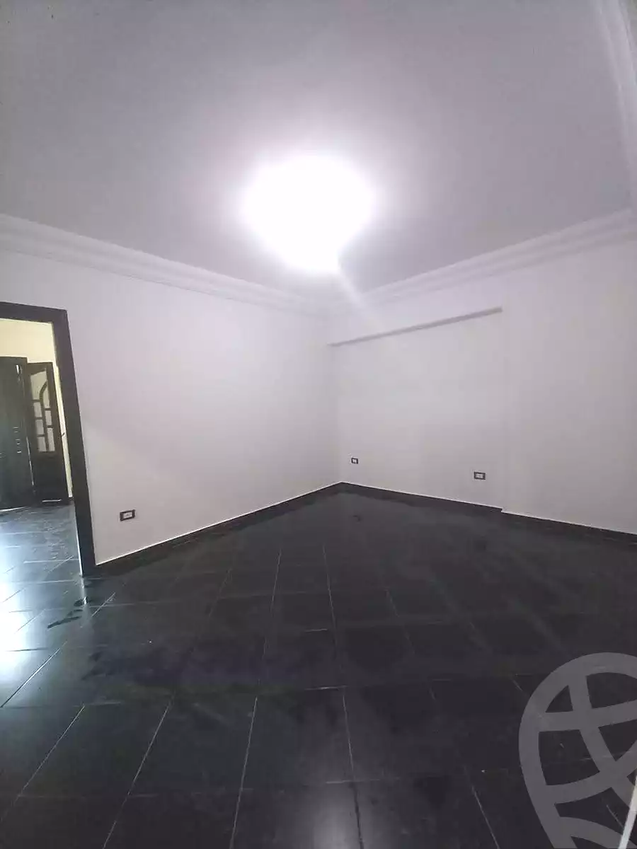 https://aqarmap.com.eg/ar/listing/7108765-for-sale-alexandria-lsywf-el-falki
