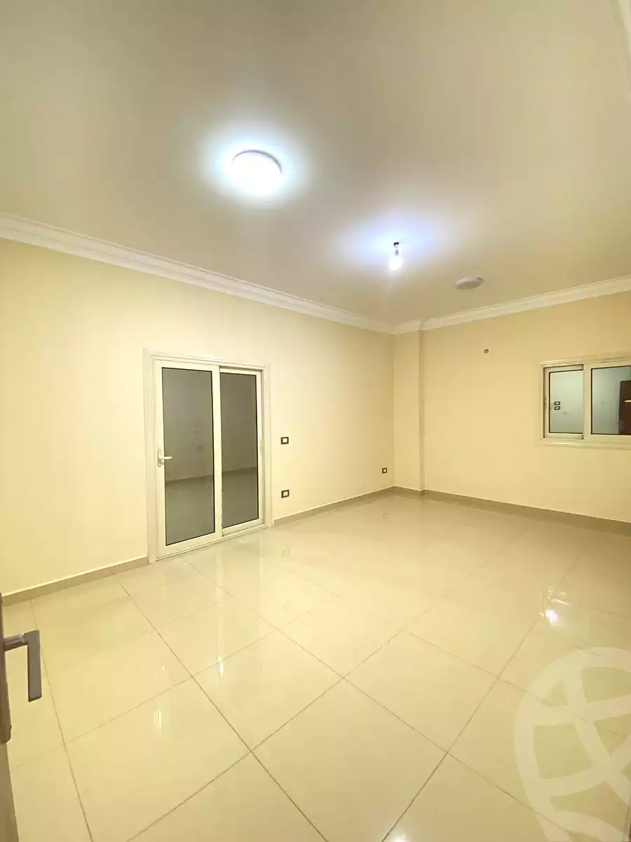 https://aqarmap.com.eg/ar/listing/7108799-for-rent-cairo-new-cairo-el-ahyaa-fourth-neighborhood-street-6