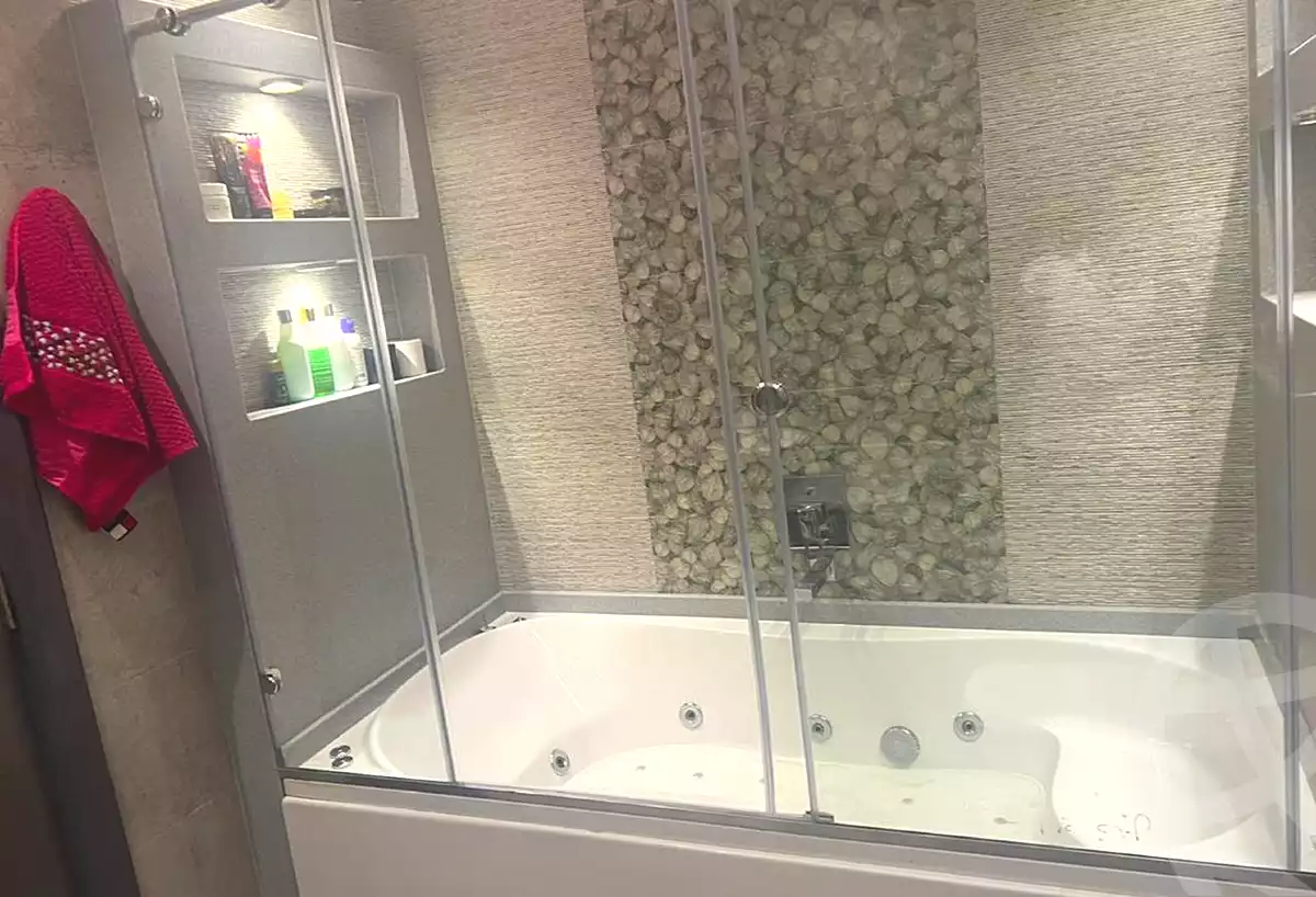 https://aqarmap.com.eg/ar/listing/7108937-for-sale-cairo-new-cairo-el-ahyaa-second-neighborhood-street-1