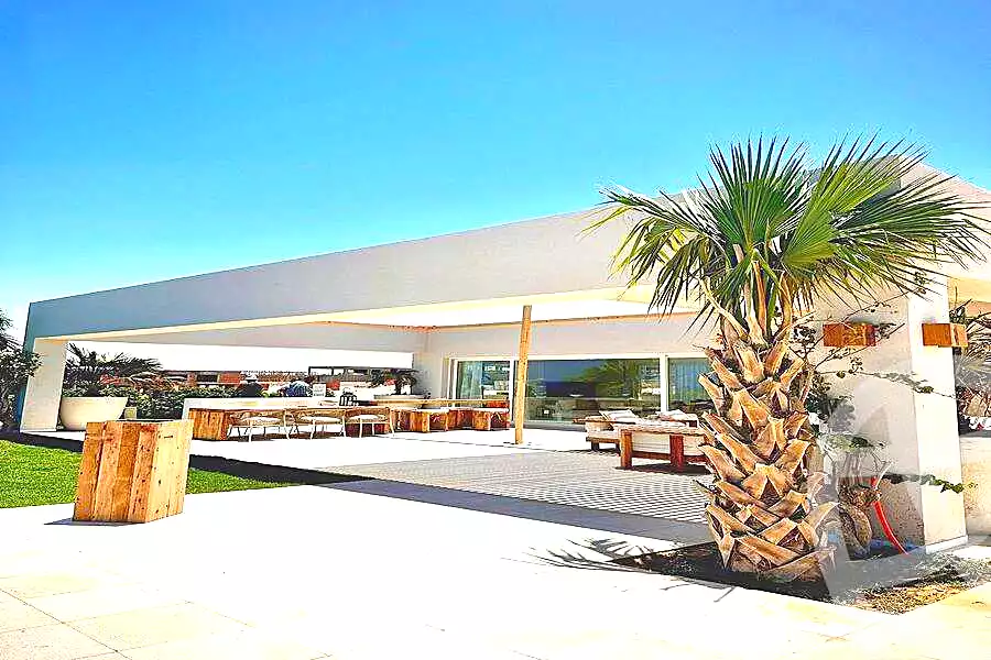 https://aqarmap.com.eg/ar/listing/7108980-for-sale-marsa-matruh-marsa-matrouh-resorts-marsa-baghush-resort-shehab-mazhar