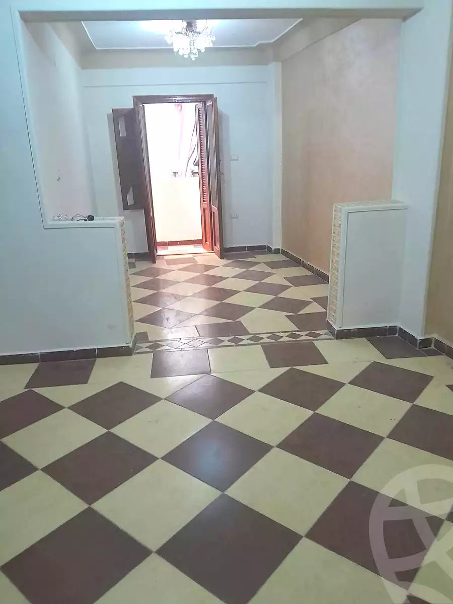 https://aqarmap.com.eg/en/listing/7109100-for-sale-alexandria-alhadara