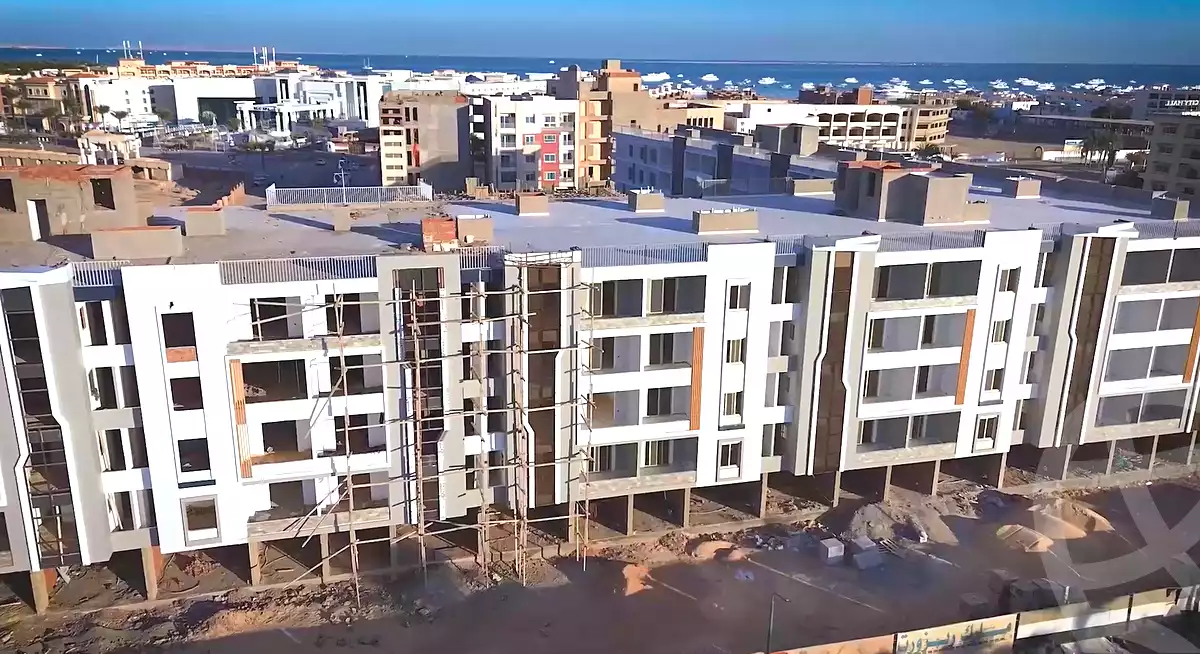 https://aqarmap.com.eg/ar/listing/7109009-for-sale-red-sea-hy-lkwthr
