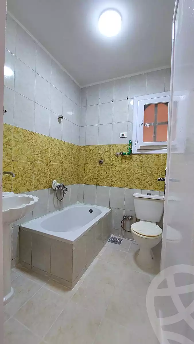 https://aqarmap.com.eg/en/listing/7109138-for-sale-alexandria-al-agamy