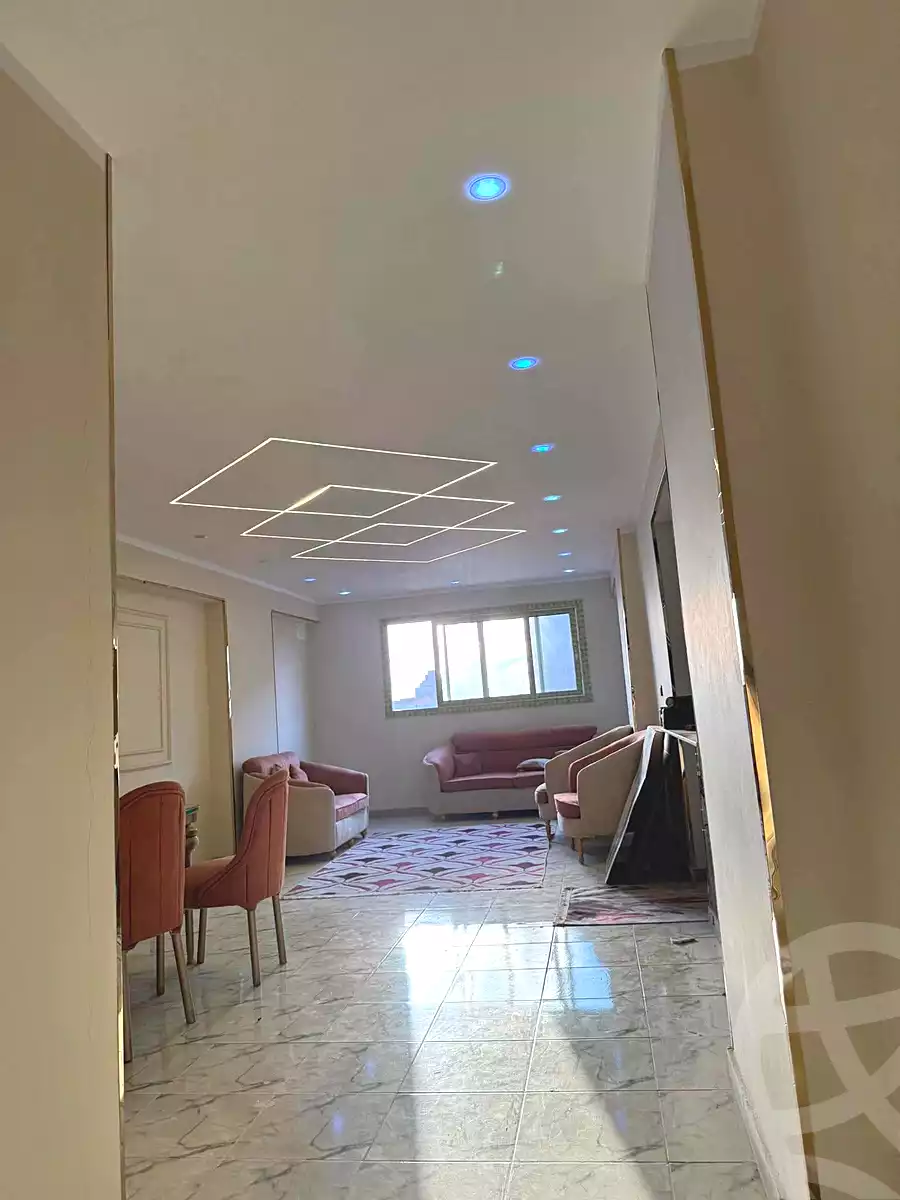 https://aqarmap.com.eg/ar/listing/7109383-for-sale-cairo-elnozha-Streettt-27