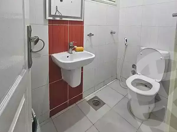 https://aqarmap.com.eg/en/listing/7109400-for-sale-alexandria-el-montazah-compounds-in-el-montazah-marseilia-florence