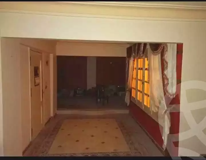 https://aqarmap.com.eg/ar/listing/7107708-for-rent-alexandria-al-agamy-bw-ywsf
