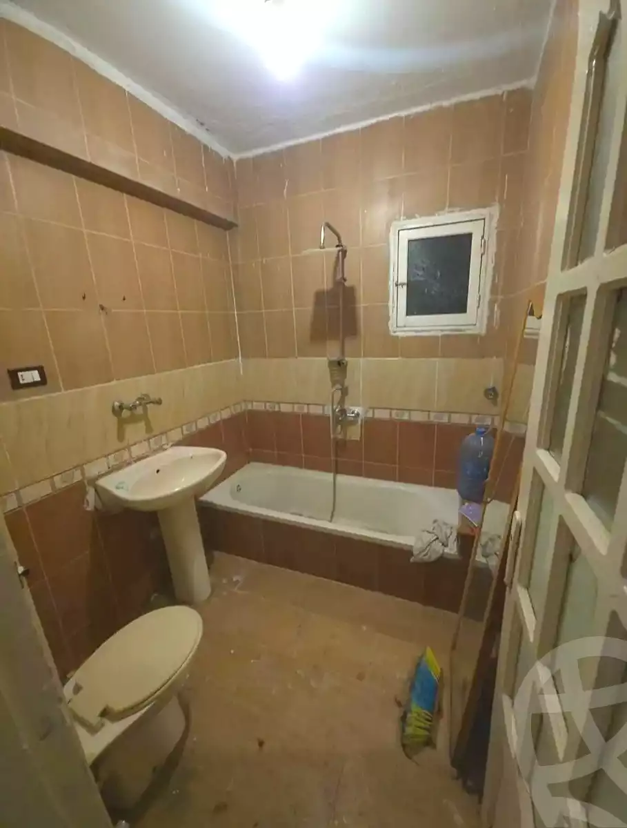 https://aqarmap.com.eg/en/listing/7109535-for-rent-alexandria-lsywf