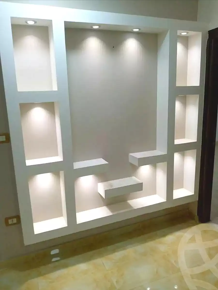 https://aqarmap.com.eg/ar/listing/7109781-for-sale-alexandria-al-agamy-lbytsh-al-kaada-st