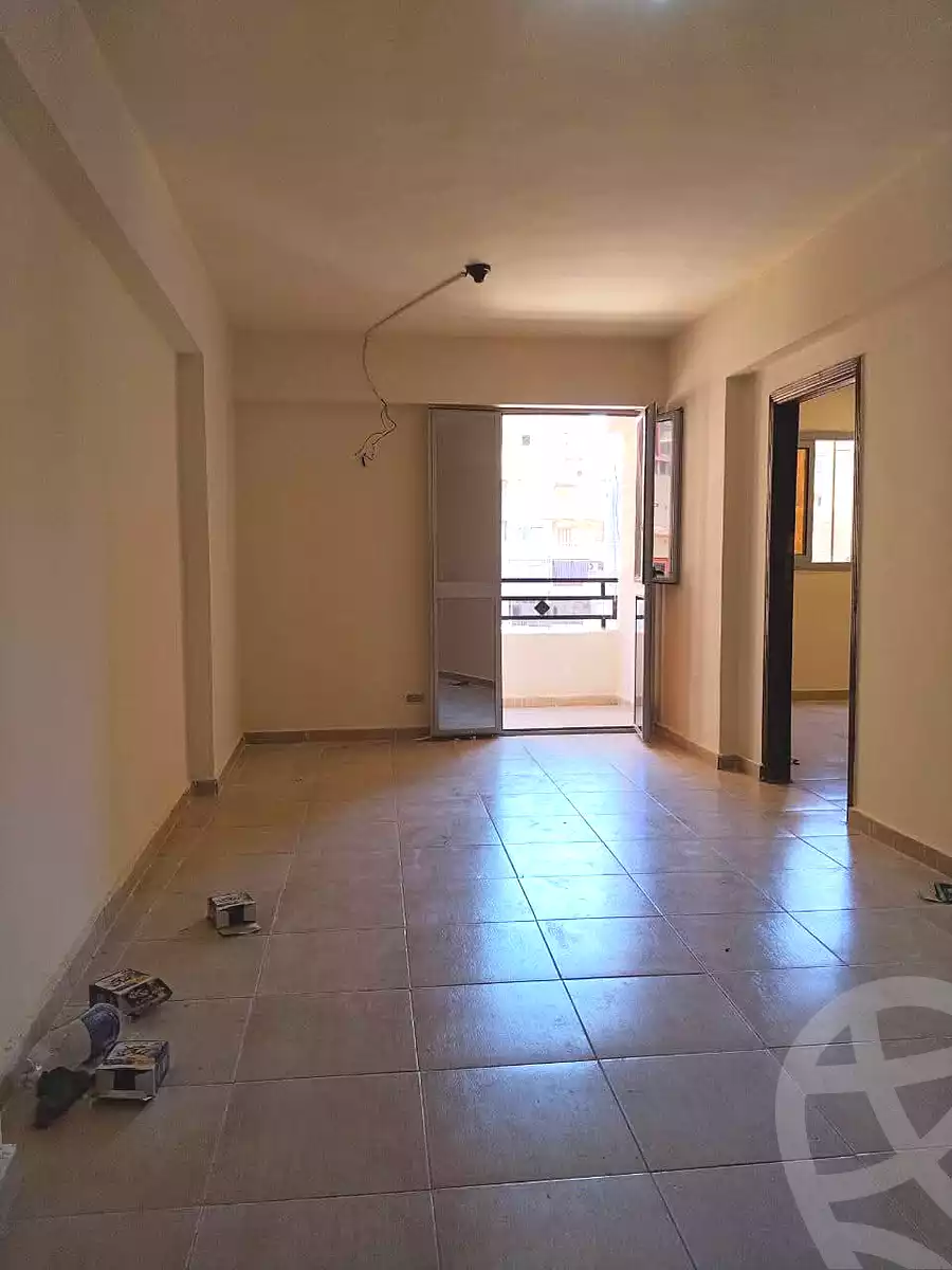 https://aqarmap.com.eg/ar/listing/7109850-for-rent-alexandria-miami-shr-jml-bd-lnsr
