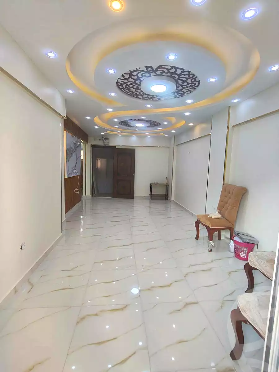 https://aqarmap.com.eg/ar/listing/7109857-for-sale-alexandria-el-asafra-l-sfr-bhry-atlas-st