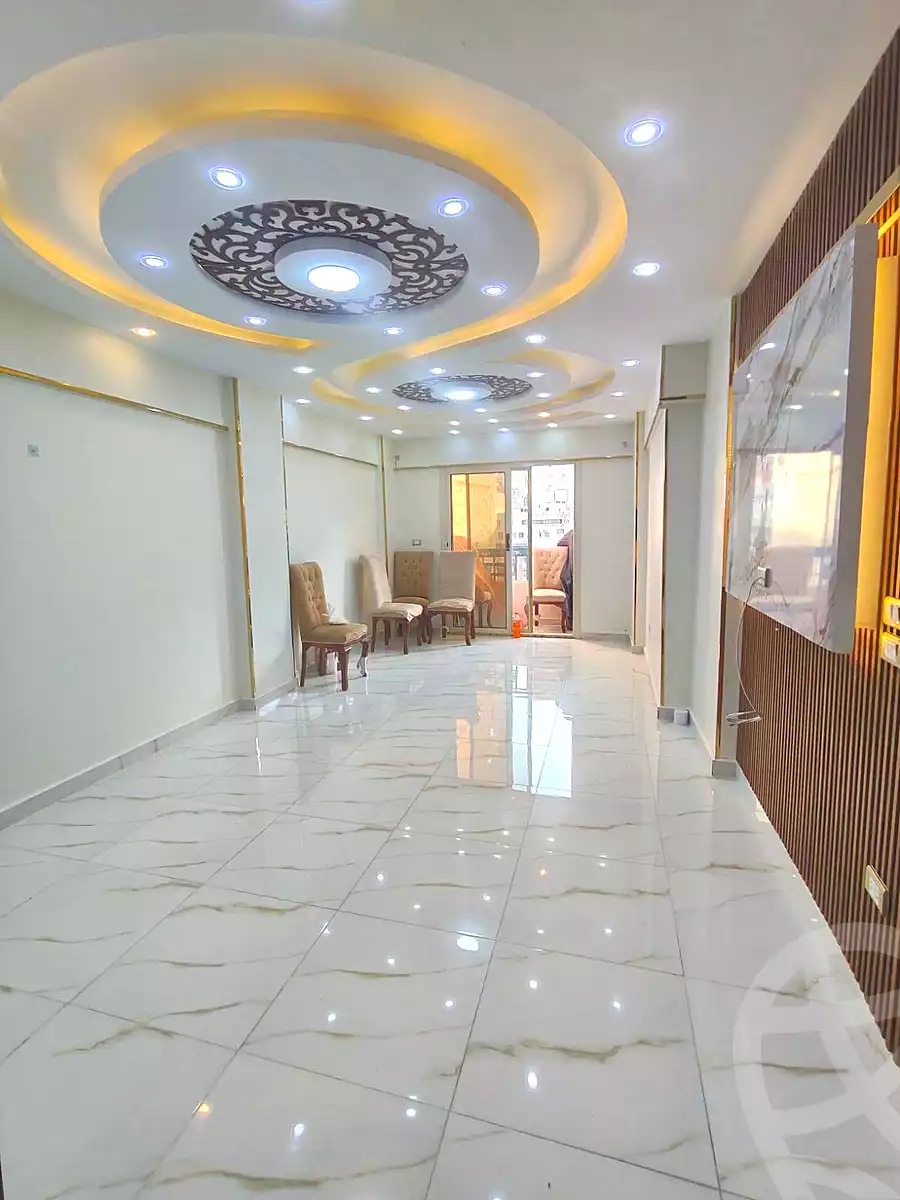 https://aqarmap.com.eg/ar/listing/7109857-for-sale-alexandria-el-asafra-l-sfr-bhry-atlas-st