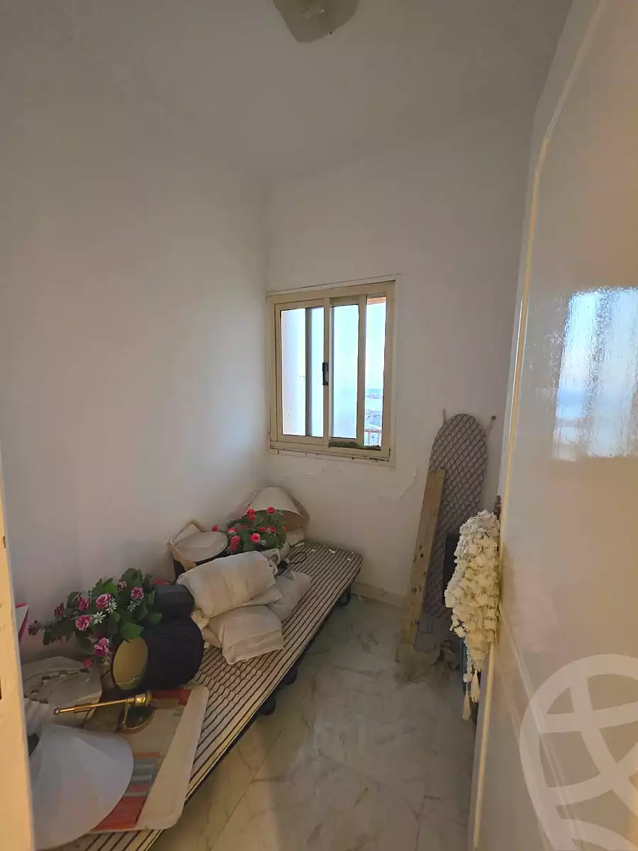 https://aqarmap.com.eg/ar/listing/7109971-for-sale-alexandria-sydy-bshr-sydy-bshr-bhry-shr-mhmd-njyb