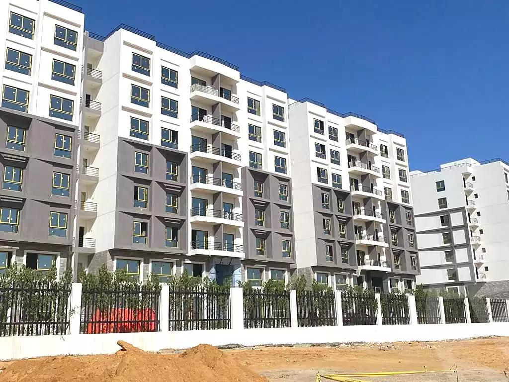 https://aqarmap.com.eg/ar/listing/7110434-for-sale-cairo-new-administrative-capital-r7-green-avenue