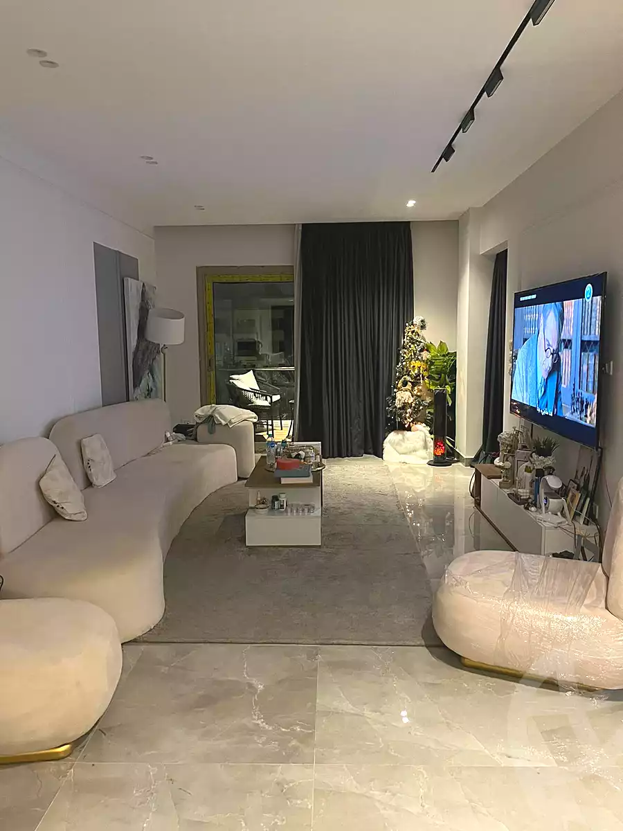 https://aqarmap.com.eg/ar/listing/7110562-for-sale-cairo-new-cairo-compounds-galleria-moon-valley-compound-arabia