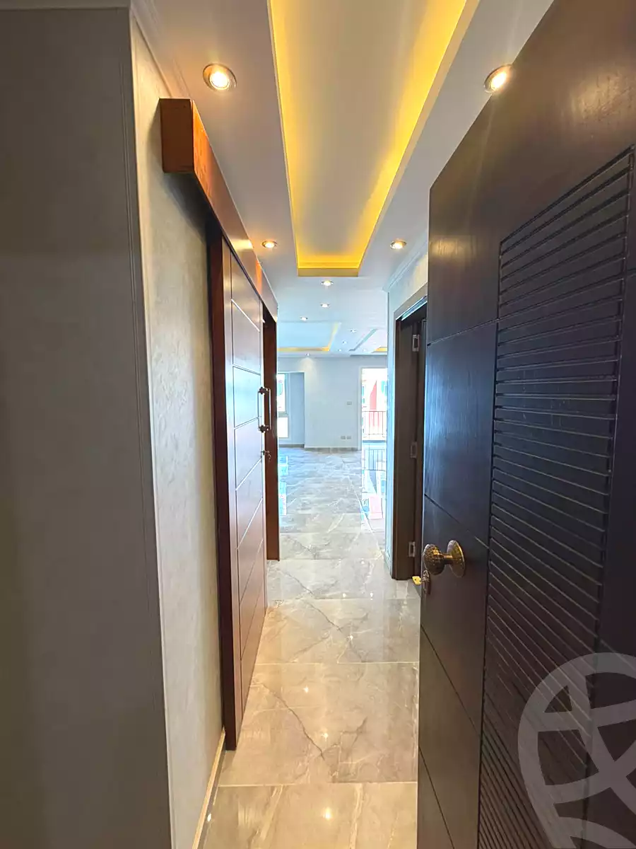 https://aqarmap.com.eg/ar/listing/7110573-for-sale-cairo-new-cairo-compounds-mwrd-fq-llttwyr