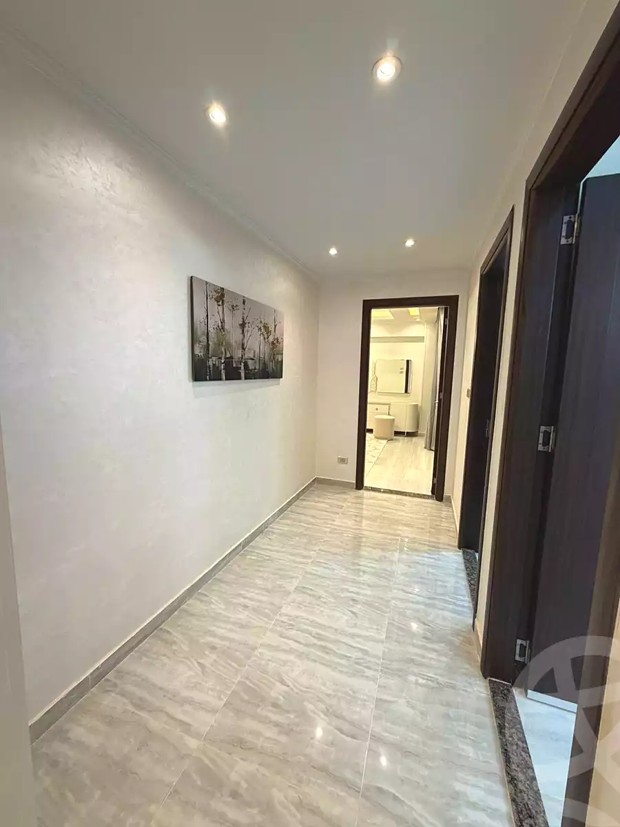 https://aqarmap.com.eg/ar/listing/7110573-for-sale-cairo-new-cairo-compounds-mwrd-fq-llttwyr