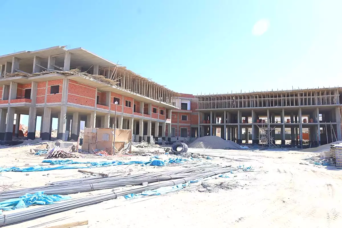 https://aqarmap.com.eg/ar/listing/7110466-for-sale-red-sea-hy-lkwthr