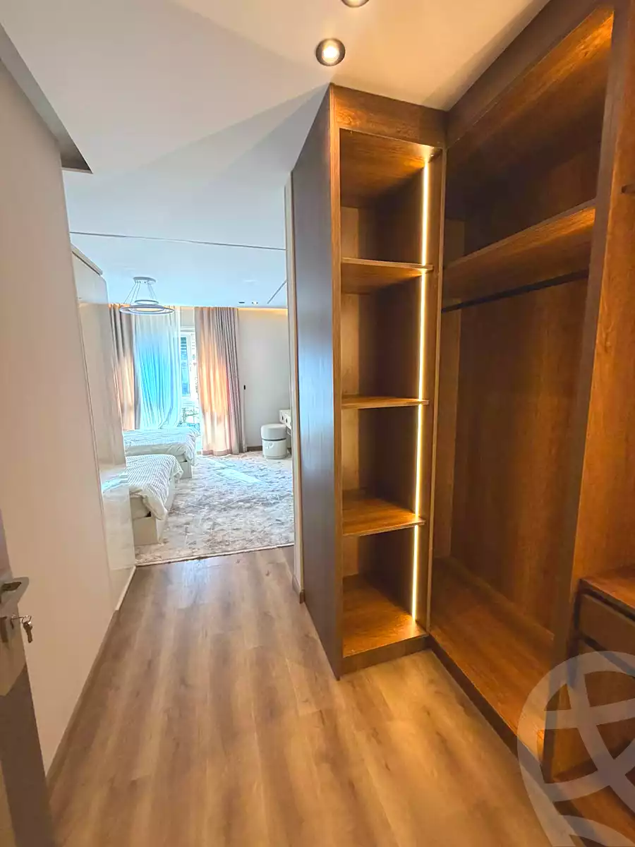 https://aqarmap.com.eg/ar/listing/7110586-for-sale-cairo-new-cairo-compounds-mwrd-fq-llttwyr